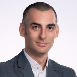 Virtual Summit Speaker Headshot Steven-01